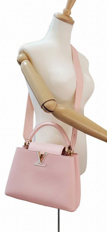 Louis Vuitton Capucines BB M21643 Taurillon Rose Jasmine