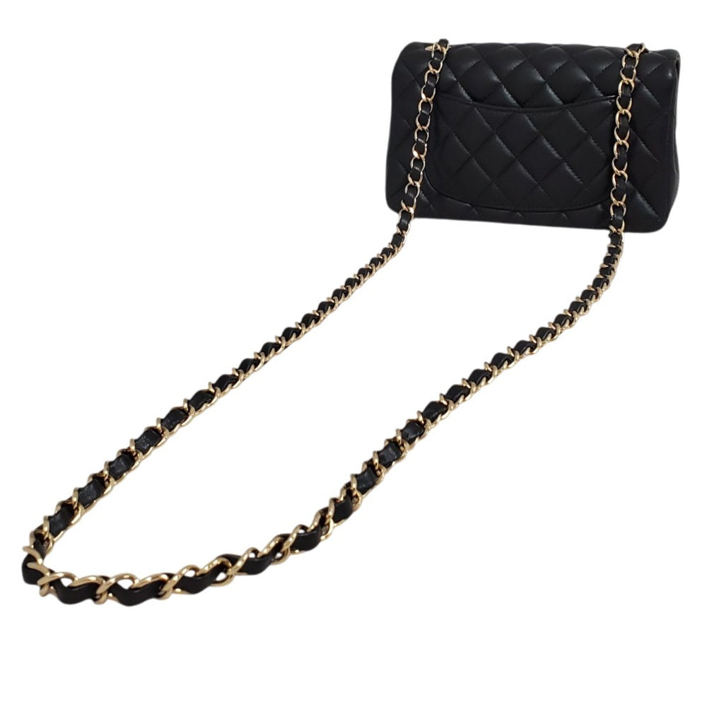 シャネル CHANEL マトラッセ20 チェーンショルダー A69900 ブラック ラムスキン/MA2609022
