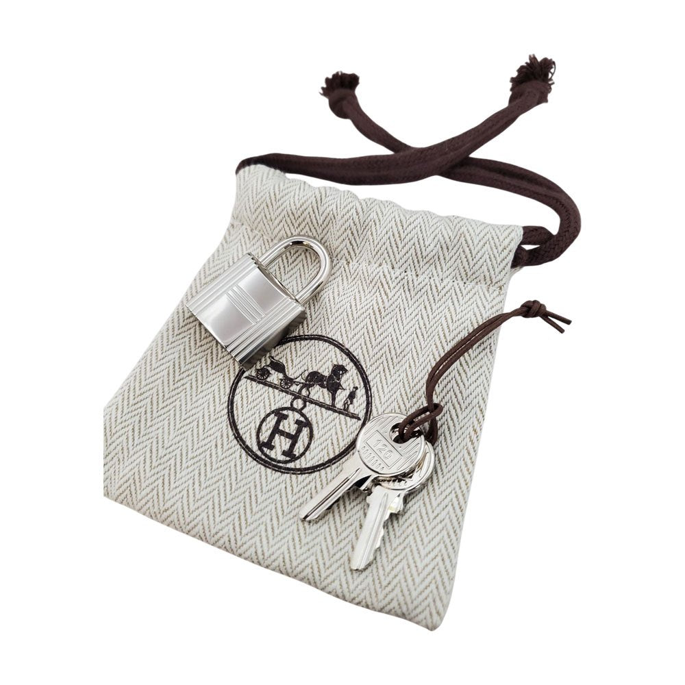 エルメス HERMES ピコタンロックPM トリヨン グリメイヤ― SV金具 W刻印
