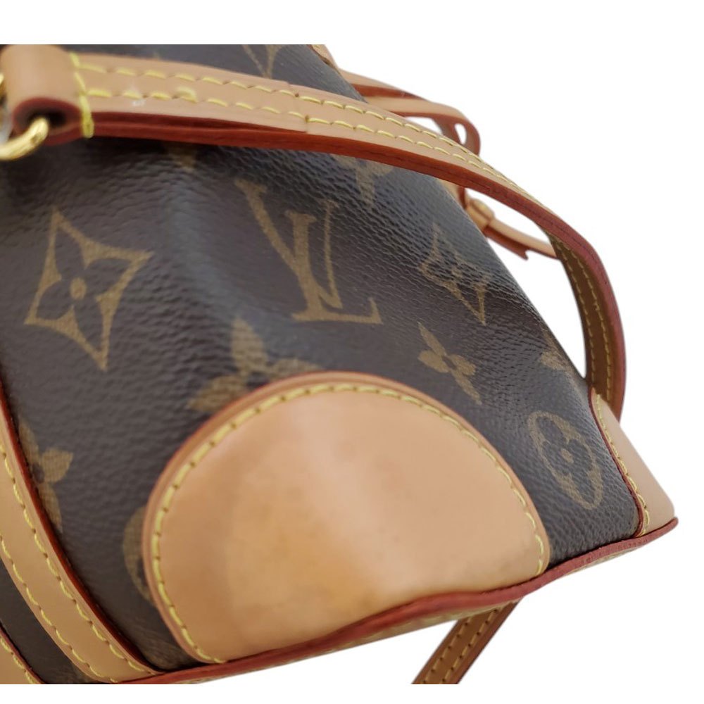 Louis Vuitton LOUIS VUITTON Monogram Noe Purse M57099