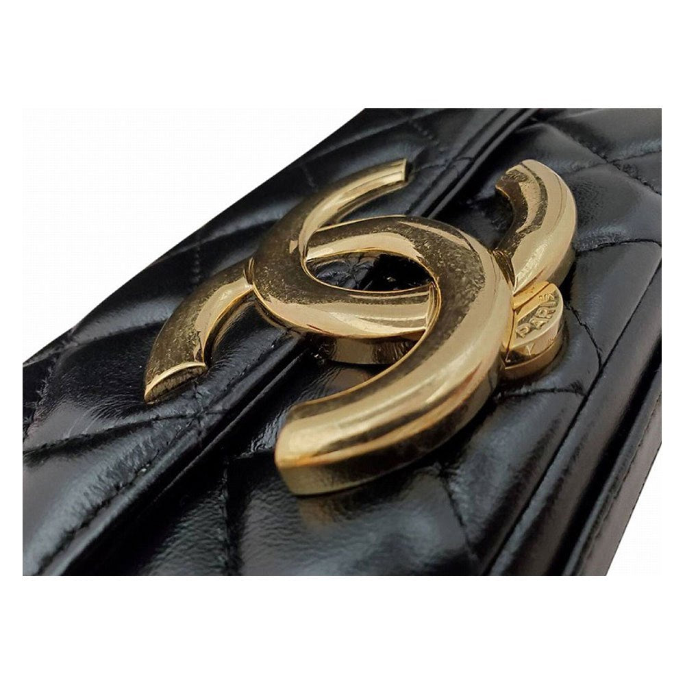 CHANEL Shiny Lambskin Matelasse Chain Shoulder Phone Case Black