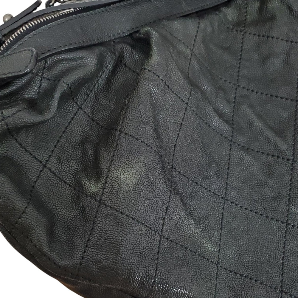 シャネル  CHANEL  キャビアスキン  ワイルドステッチ  ワンショルダーバック  ブラック/MA2406006