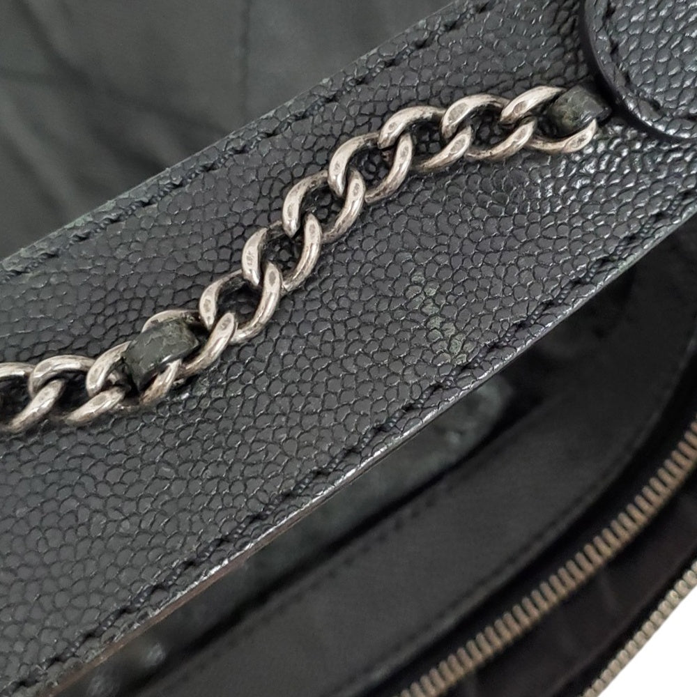 シャネル  CHANEL  キャビアスキン  ワイルドステッチ  ワンショルダーバック  ブラック/MA2406006