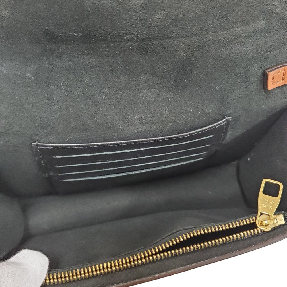ルイヴィトン LOUIS VUITTON  モノグラム･リバース  ポルトフォイユ･ドーフィーヌ  M68746/MA2607017