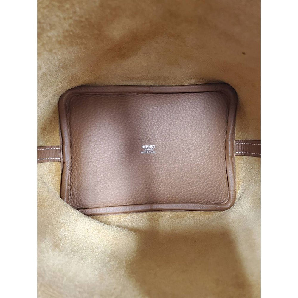 エルメス  HERMES ピコタンロックPM ゴールド トリヨン  SV金具  K刻印/AT250710