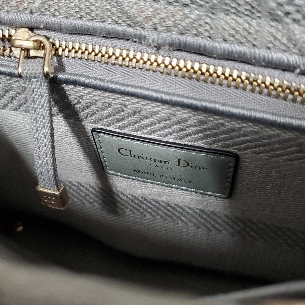 ディオール  Dior  レディディオール  D-Lite  ミディアム  ハンドバッグ  グレー/MA2502009