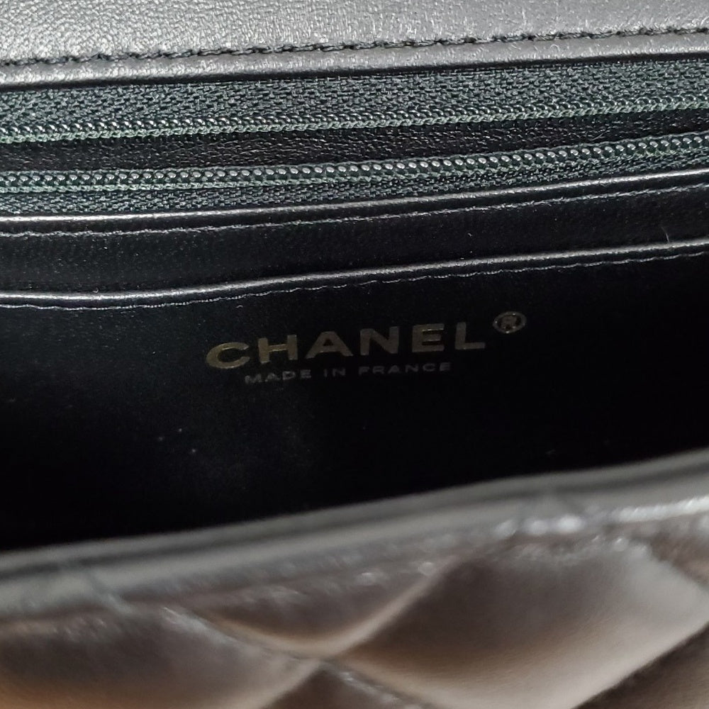 シャネル  CHANEL  ラムスキン  マトラッセ  ミニフラップ  トップハンドル20  チェーンショルダー/AT230612