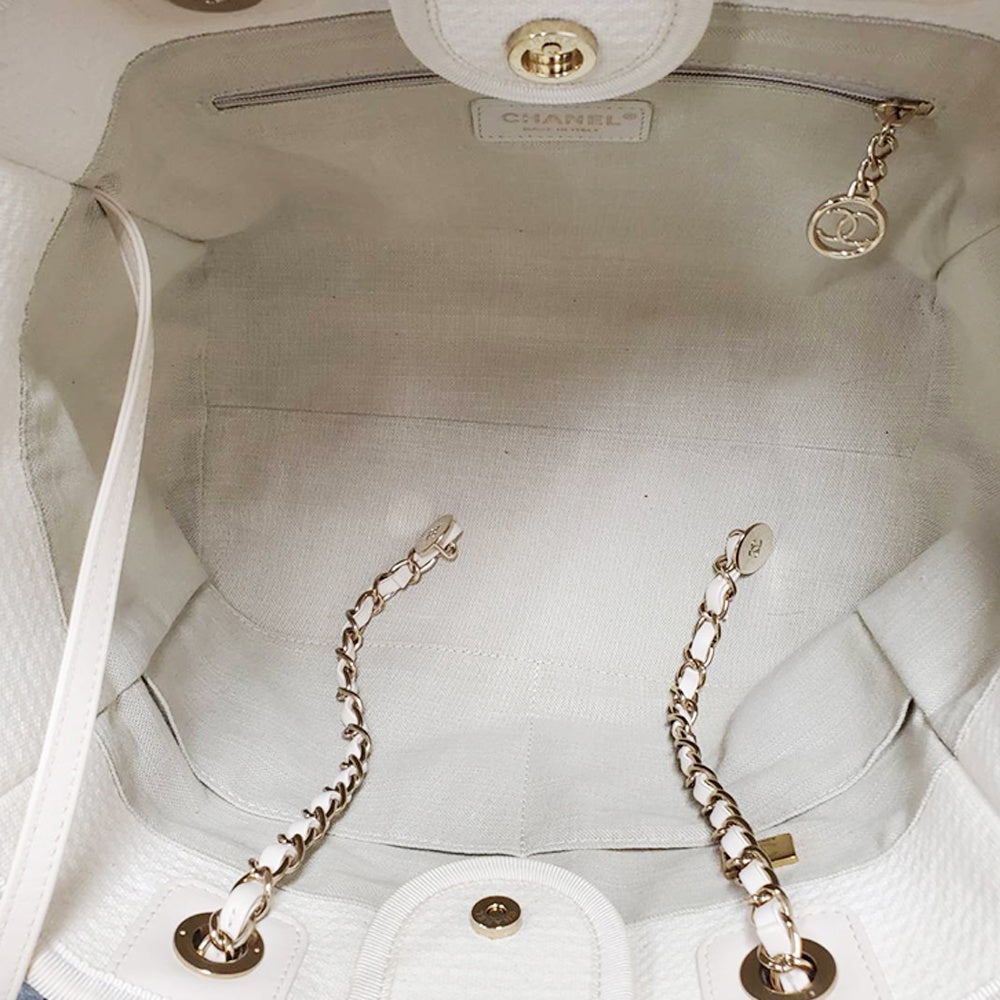 シャネル  CHANEL アイボリー キャンバス  ドーヴィル MM  ショルダーハンドバッグ/PW26023