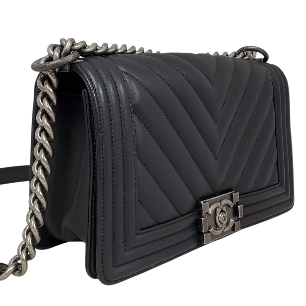 シャネル  CHANEL ボーイシャネル チェーンショルダー  A67086 ブラック ラムスキン/MA2609025