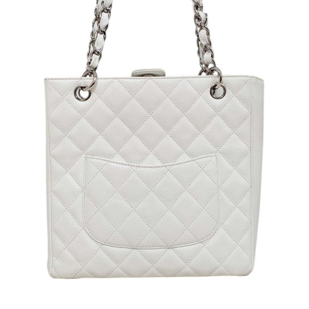 シャネル  CHANEL  キャビアスキン  マトラッセ  チェーントートバッグ  ホワイト/MA2602018