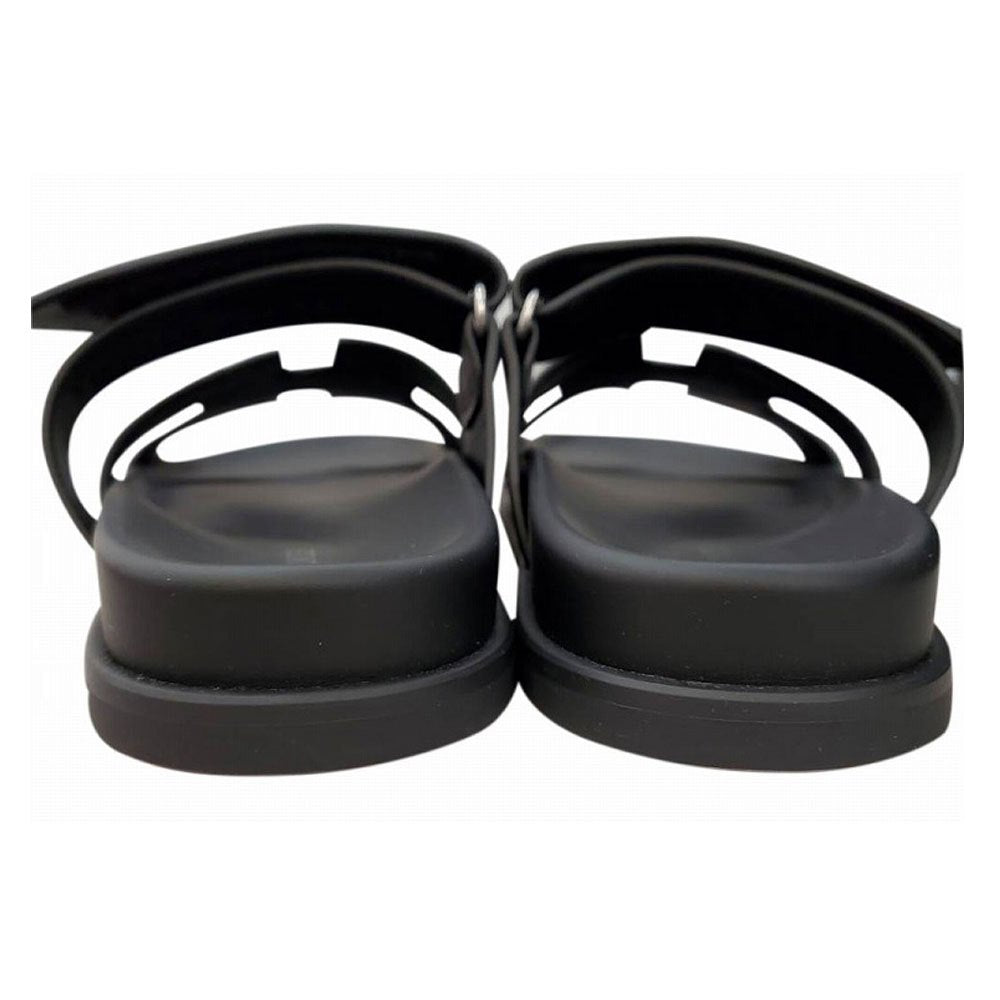 HERMES Sandals Chypre Calfskin/Studs