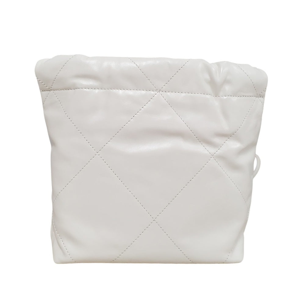 シャネル  CHANEL  シャイニーカーフスキン  CHANEL22  ミニ  チェーンショルダー  ホワイト/シルバー  AS3980/AT230822