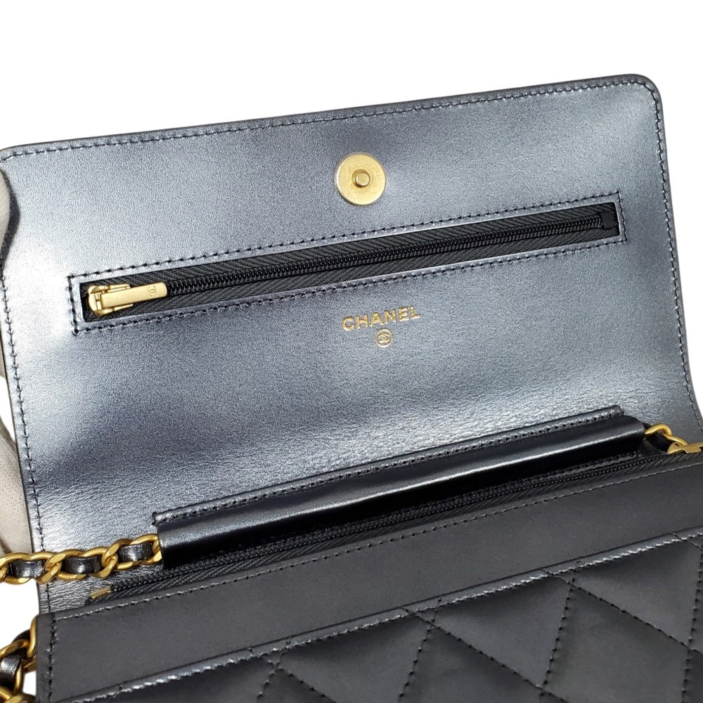 シャネル  CHANEL マトラッセ チェーンウォレット ショルダーバッグ メタリックブルー ラムスキン/PW24079