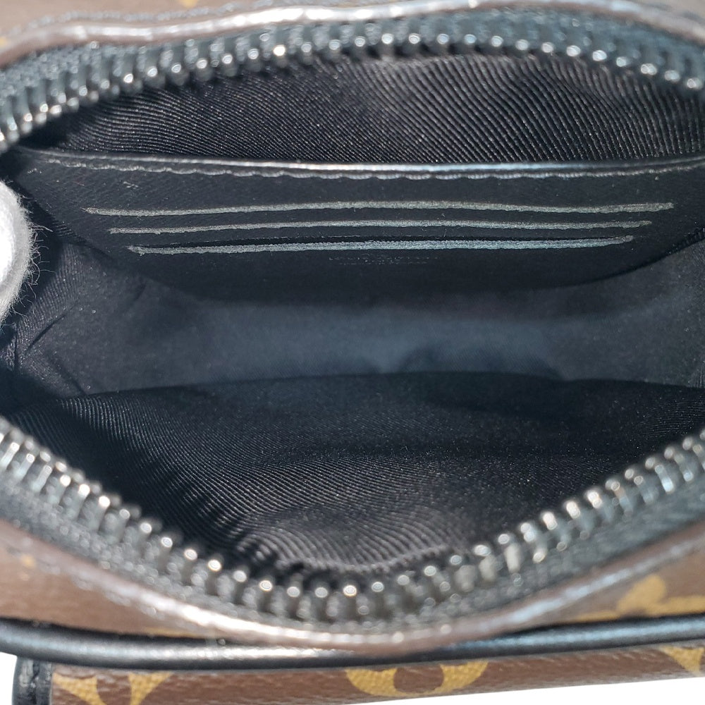 ルイヴィトン  LOUIS  VUITTON  モノグラム・マカサー  クリストファー  ウェアラブル  ウォレット  M69404