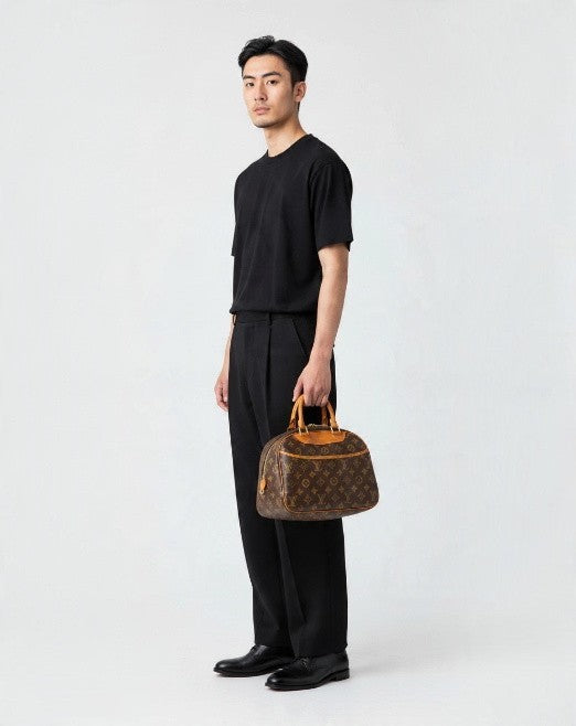 ルイヴィトン  LOUIS  VUITTON  モノグラム  トゥルーヴィル  M42228/MA2604004