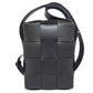 ボッテガ  ヴェネタ  BOTTEGA  VENETA  カーフスキン  マキシイントレチャート  カセット  ショルダーバッグ  765937  ブラック