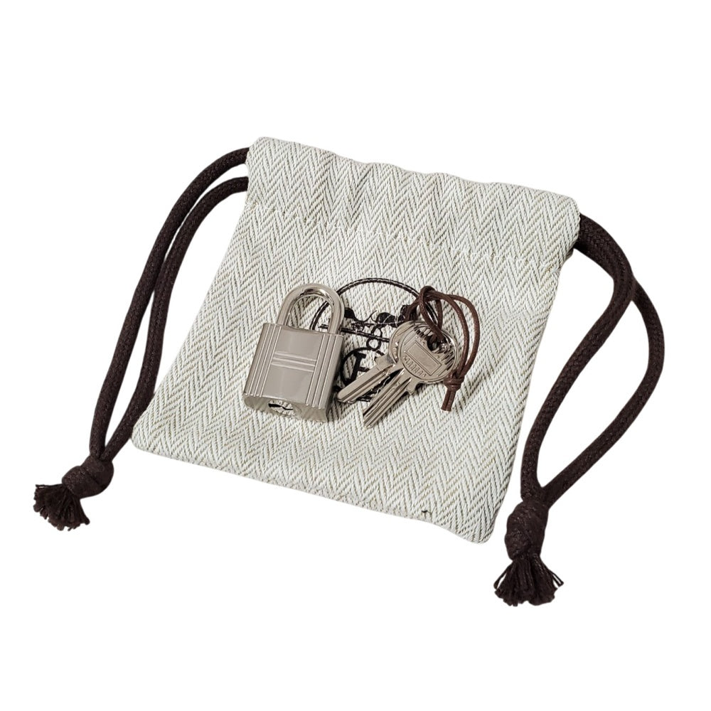 エルメス  HERMES  ピコタンロックPM  トリヨン  ノワール  SV金具  Ｗ刻印/MA2409066