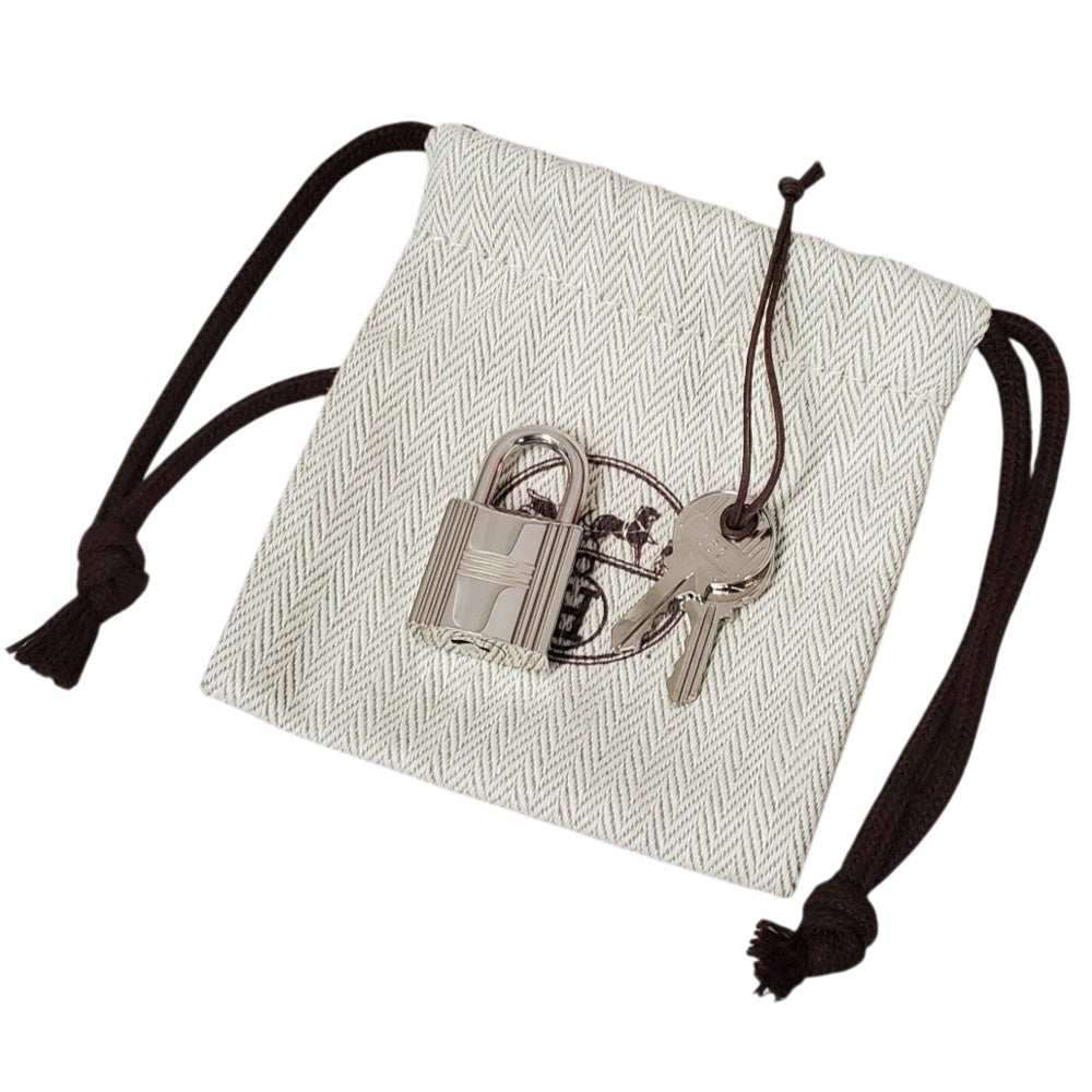 エルメス  HERMES  ピコタンロックMMカザック  トリヨン  ローズエクストリーム/ブルーニュイ  SV金具  Y刻印/MA2609035