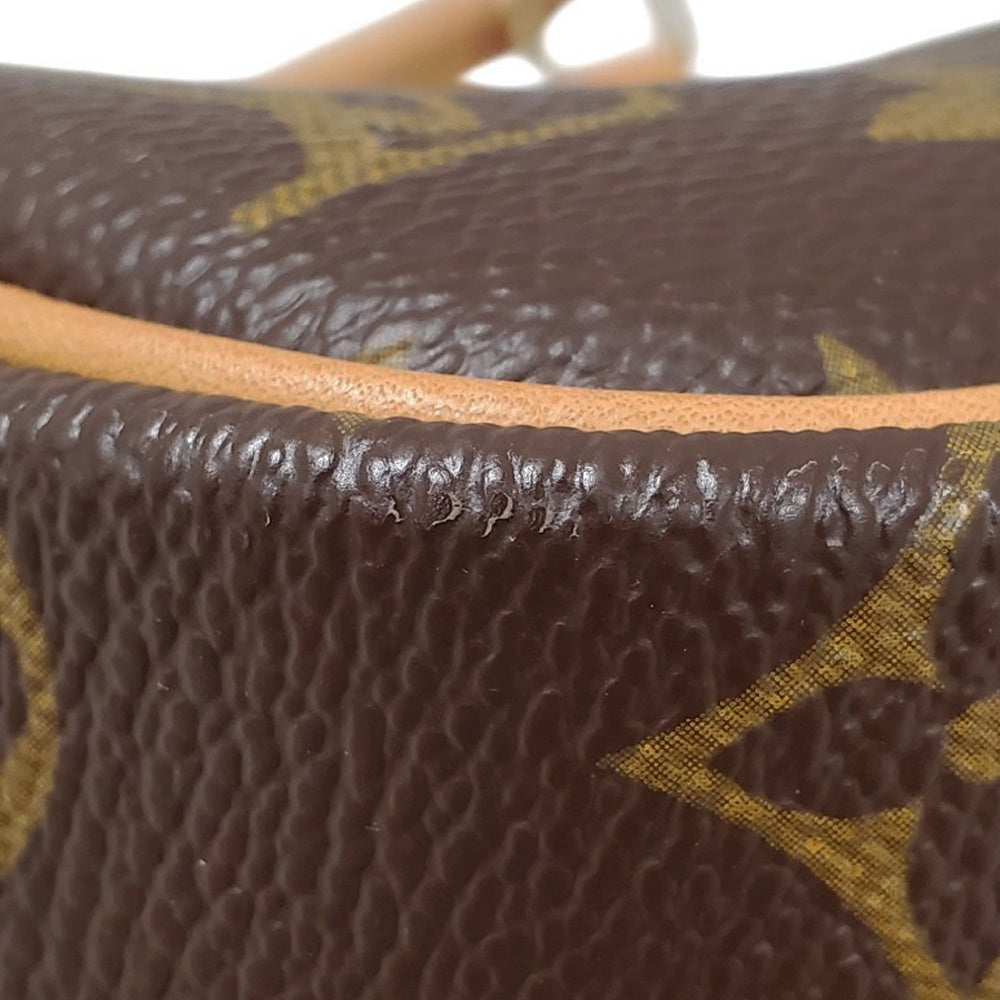 ルイヴィトン  LOUIS  VUITTON  モノグラム  トゥルーヴィル  M42228/MA2604004