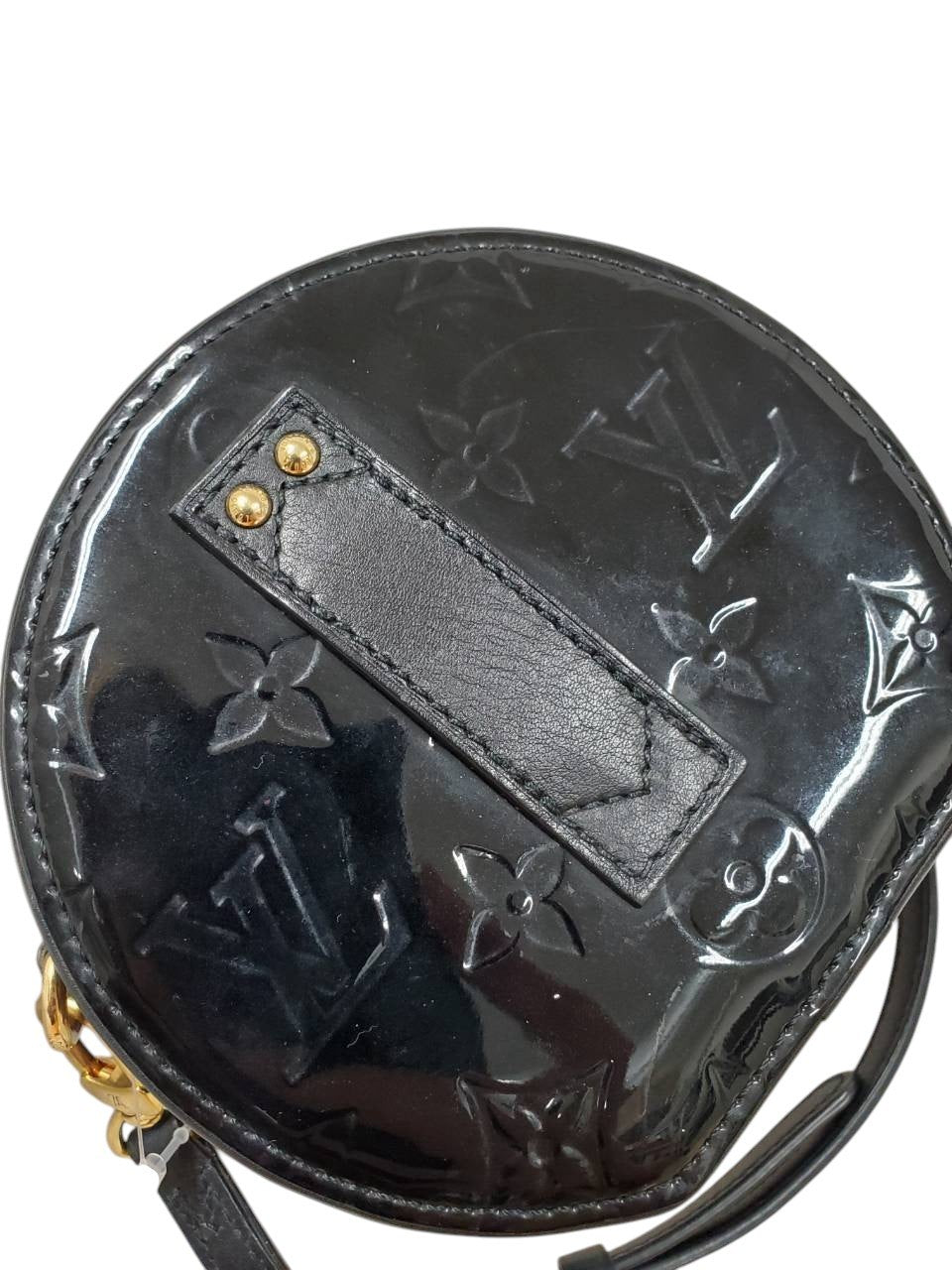 ルイヴィトン  LOUIS  VUITTON ミニボワットシャポー M90469 ブラック ヴェルニ  ショルダーバッグ/MA2608001
