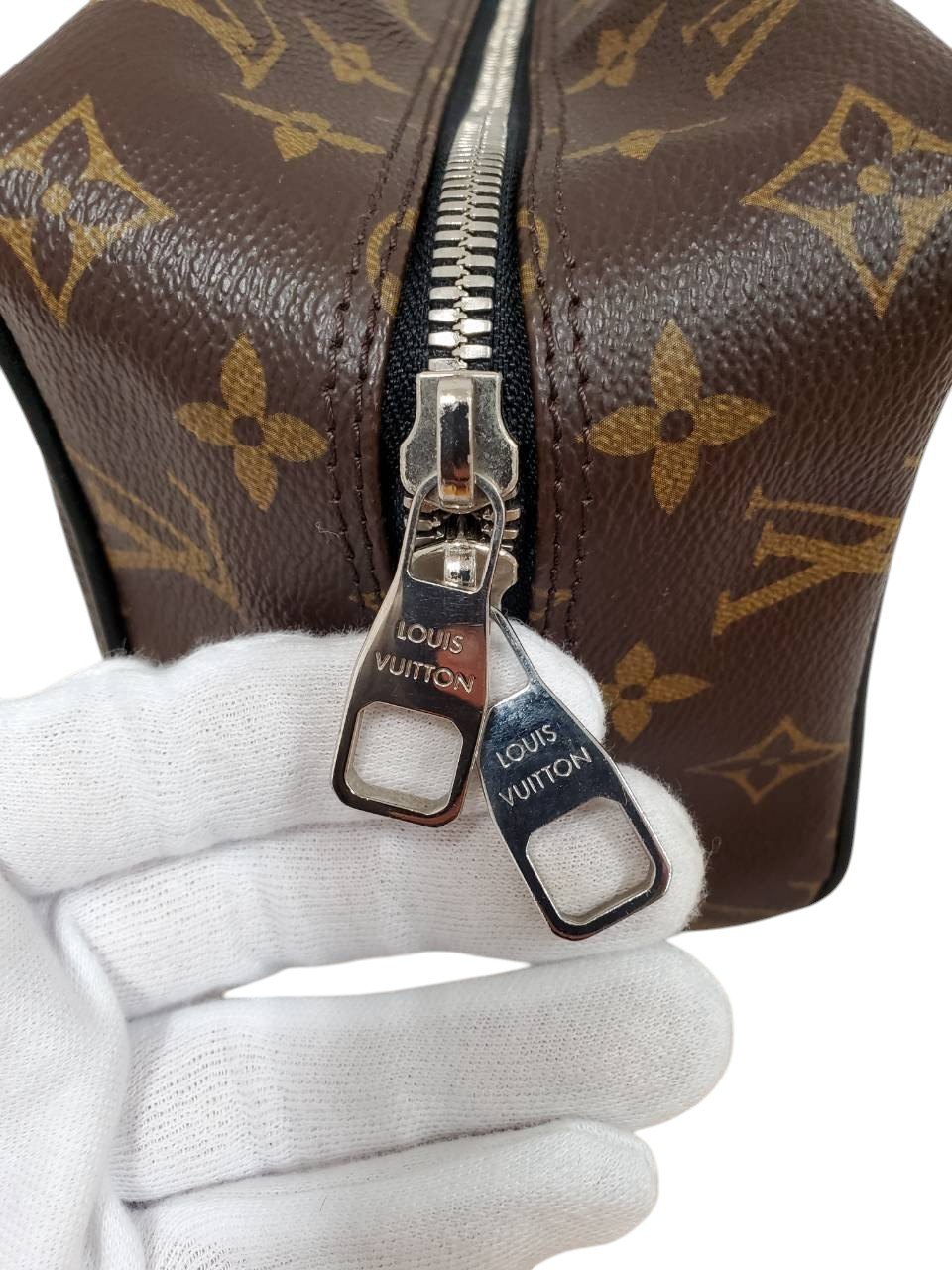 ルイヴィトン  LOUIS  VUITTON トゥルース･トワレ M40378 モノグラム・マカサー  ハンドバッグ/MA2607022