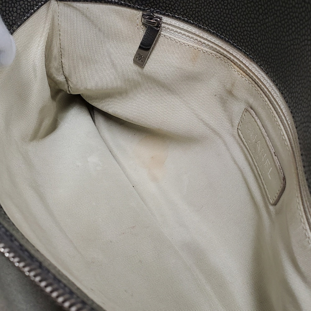 シャネル  CHANEL  キャビアスキン  マトラッセ  ココマーク  チェーンショルダーバッグ  チャコールグレー/MA2408004