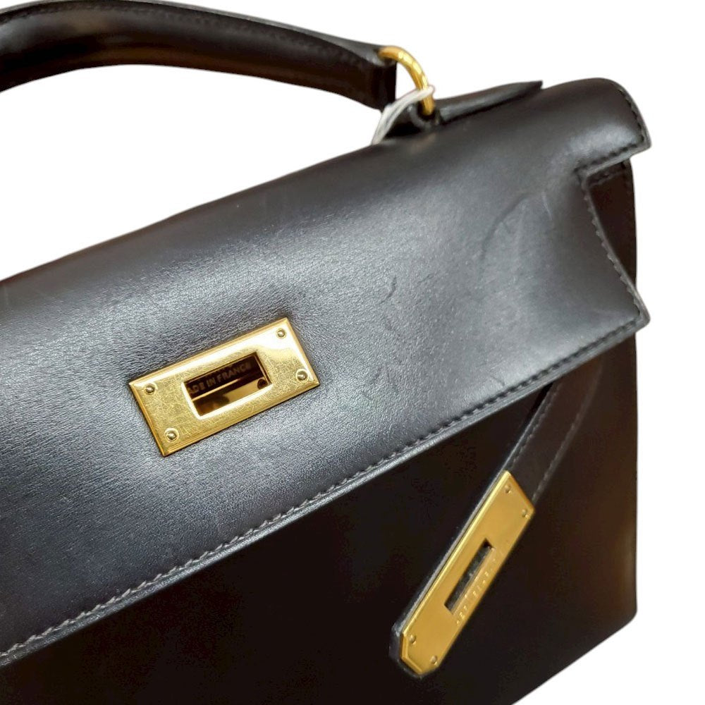 エルメス  HERMES ケリー28 ノワール ボックスカーフ  外縫い  〇Z刻  G金具