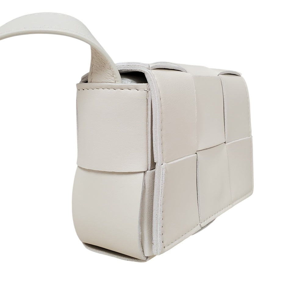 ボッテガヴェネタ  BOTTEGA  VENETA  イントレチャート  キャンディーカセットミニ  ショルダーバッグ  ホワイト  666688/AT250937