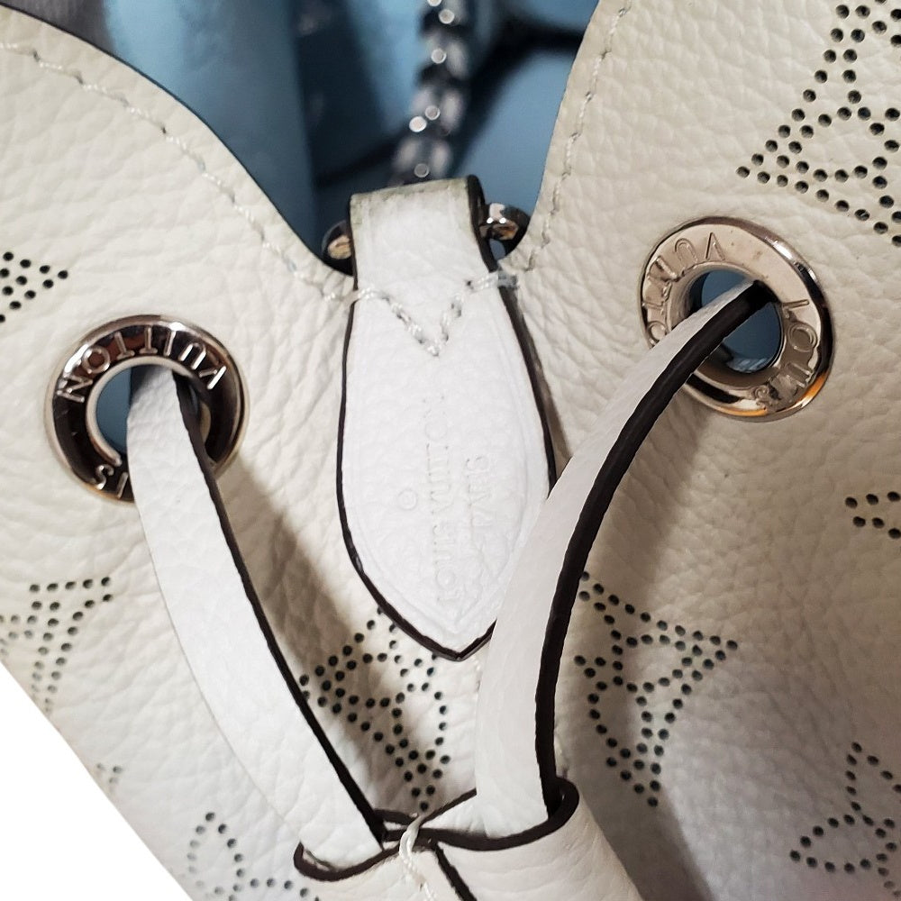 ルイヴィトン LOUIS VUITTON ショルダーバッグ マヒナ ムリア M58483 ホワイト 楽天市場】LOUIS VUITTON ルイヴィトン M58483 モノグラムマヒナ