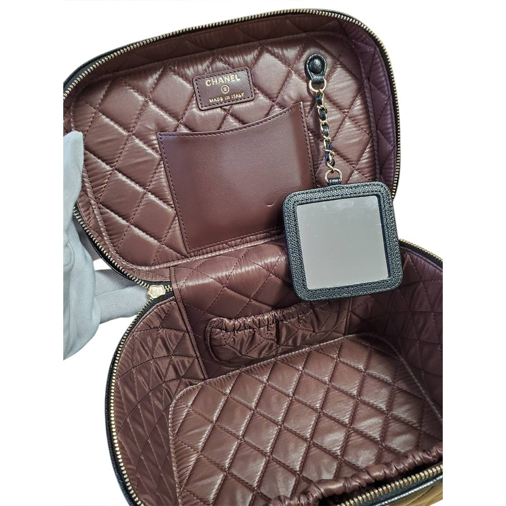 シャネル  CHANEL ヴァニティバッグ AP2573 ブラック キャビアスキン  2025クルーズコレクション  ハンドバッグ/PW26031
