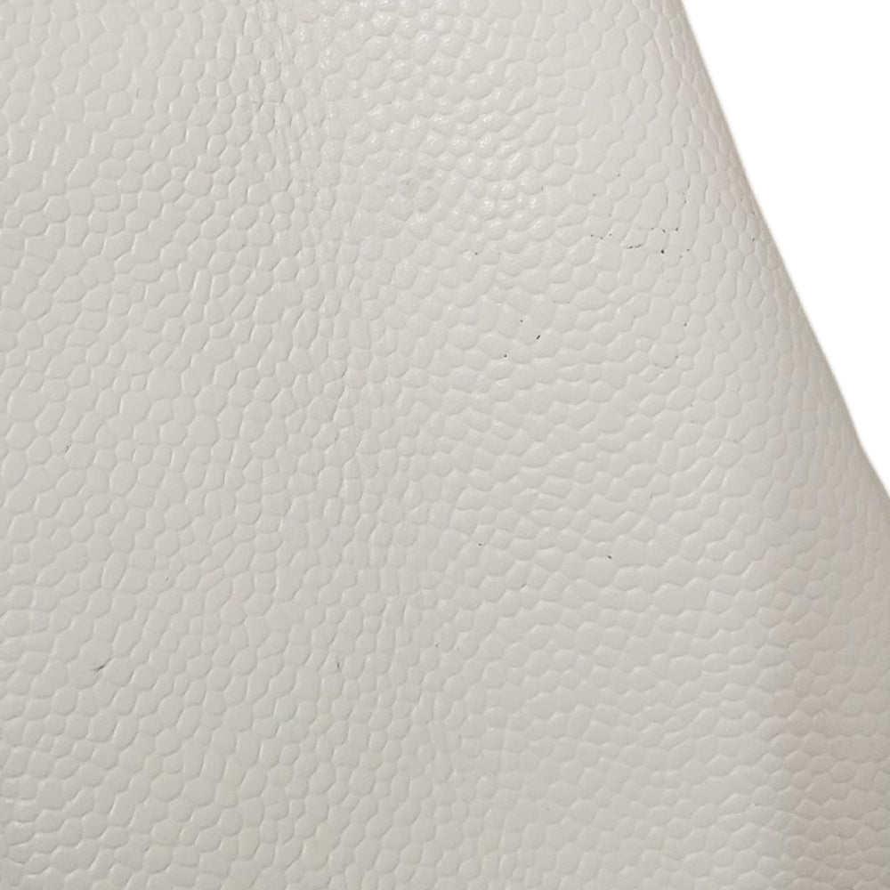 シャネル  CHANEL  キャビアスキン  マトラッセ  チェーントートバッグ  ホワイト/MA2602018