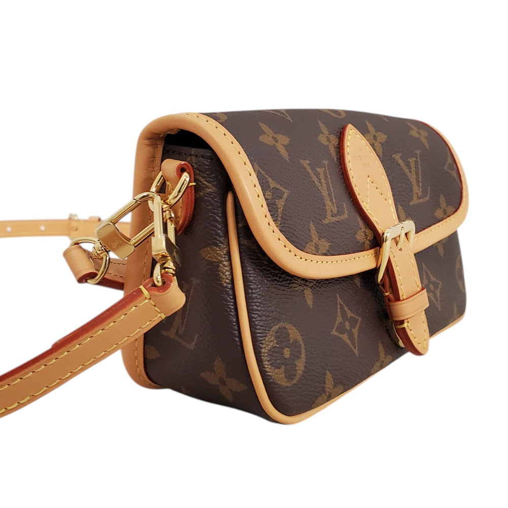 Louis Vuitton　ポネ3Ｄモノグラム　美品です ルイヴィトン LOUIS VUITTON モノグラム ナノ・ディアヌ M83298