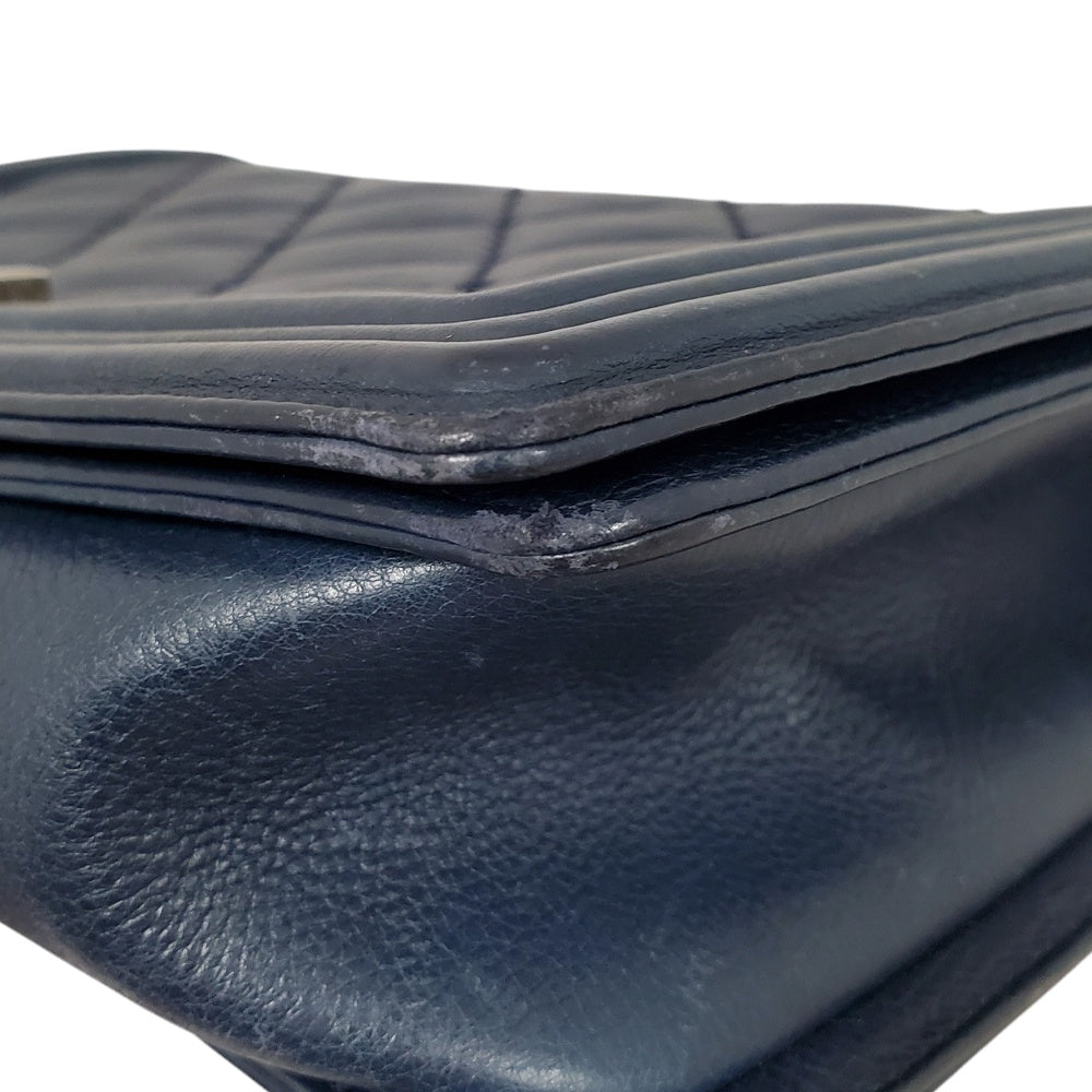 シャネル  CHANEL  ラムスキン  ボーイシャネル  CHANEL  チェーンショルダー  ラージ  A92193  ネイビー/MA2407015