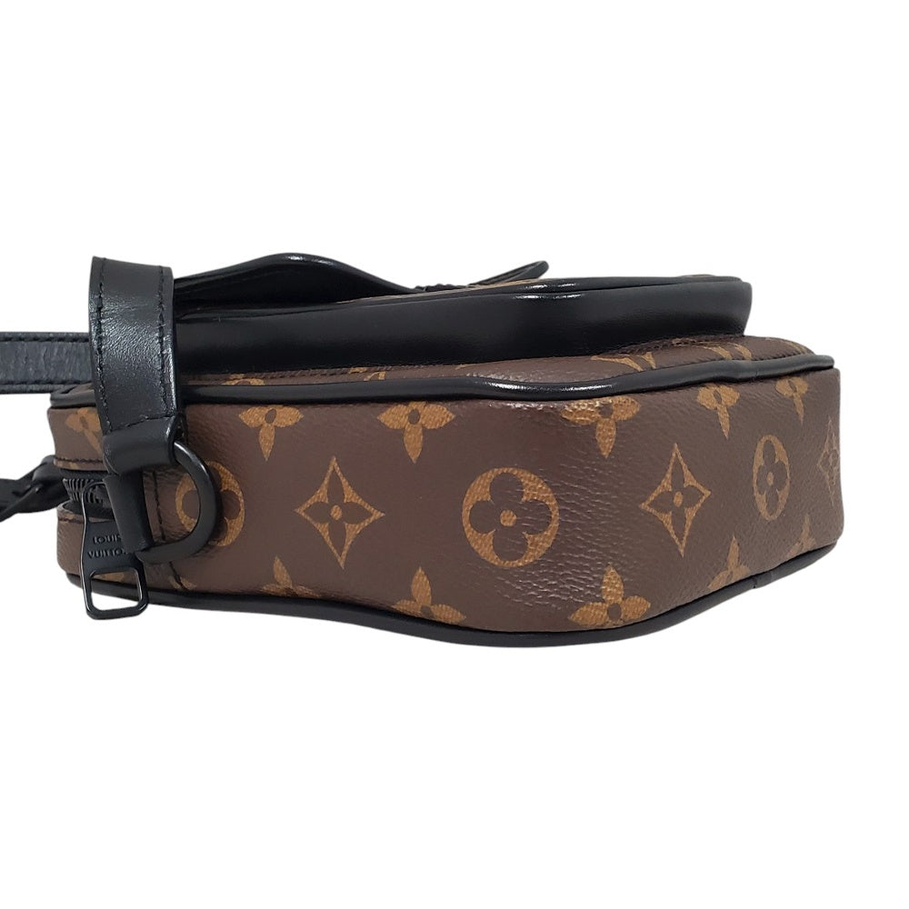 ルイヴィトン LOUIS VUITTON モノグラム・マカサー クリストファー