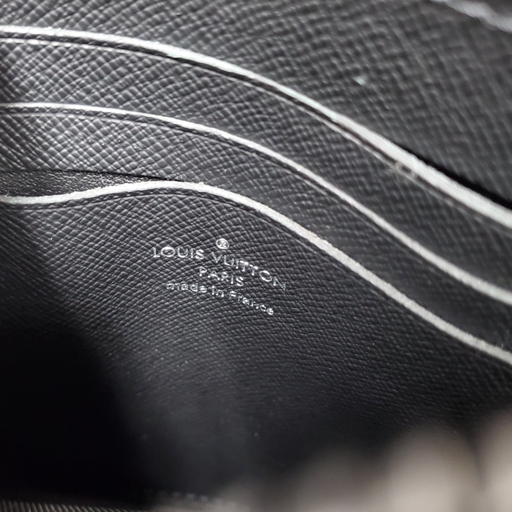 ルイヴィトン  LOUIS  VUITTON クリストファー ・ウェアラブルウォレット M69404 モノグラム/MA2609004