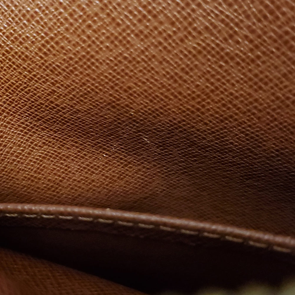 ルイヴィトン  LOUIS  VUITTON  モノグラム  アマゾン  M45236/MA2603005