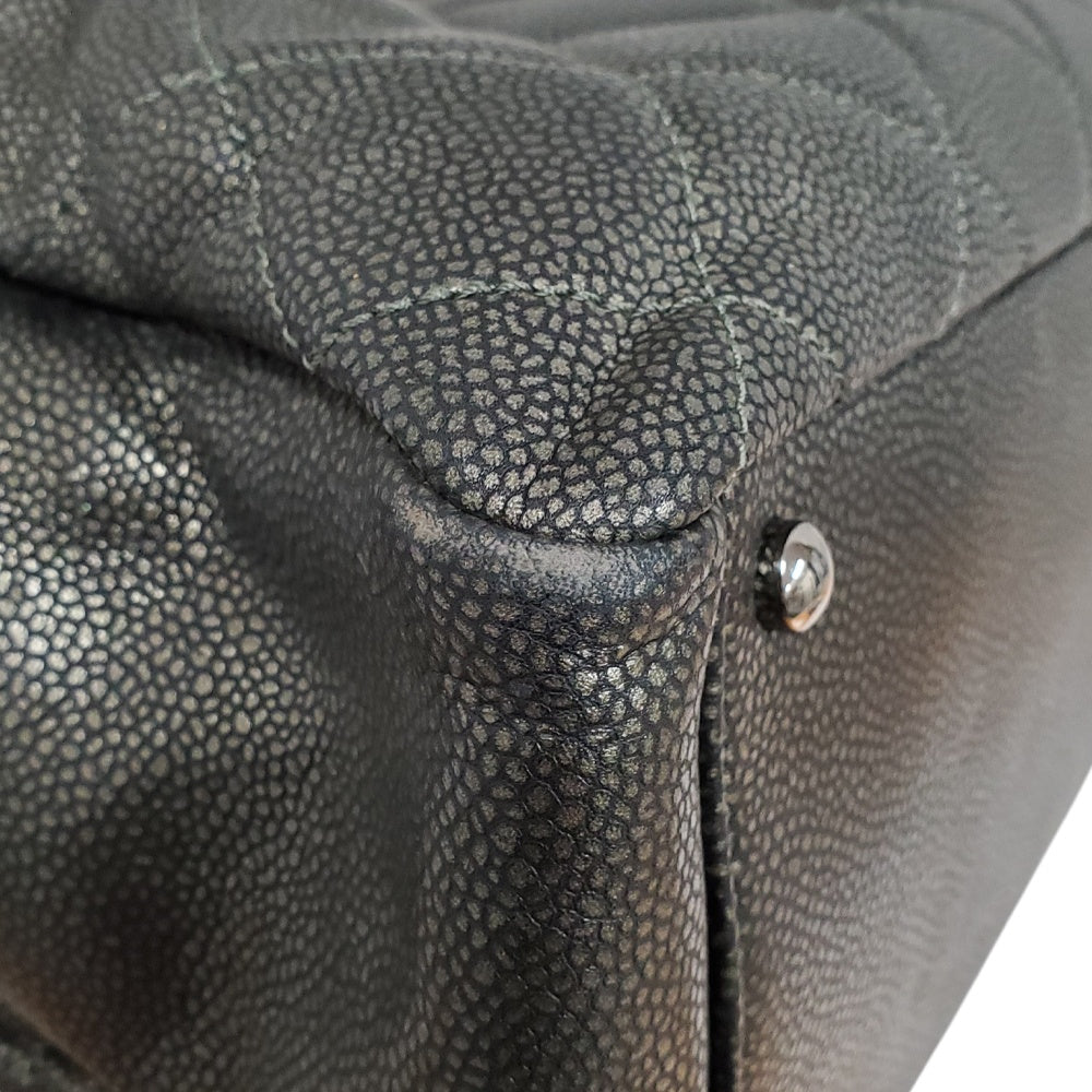 シャネル  CHANEL  キャビアスキン  マトラッセ  ココマーク  チェーンショルダーバッグ  チャコールグレー/MA2408004