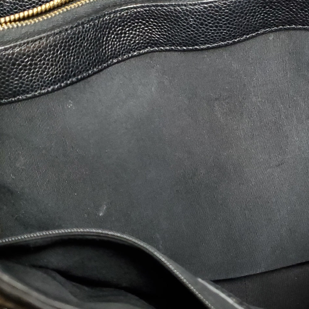 シャネル  CHANEL  キャビアスキン  GSTチェーントートバッグ  A50995/MA2602013