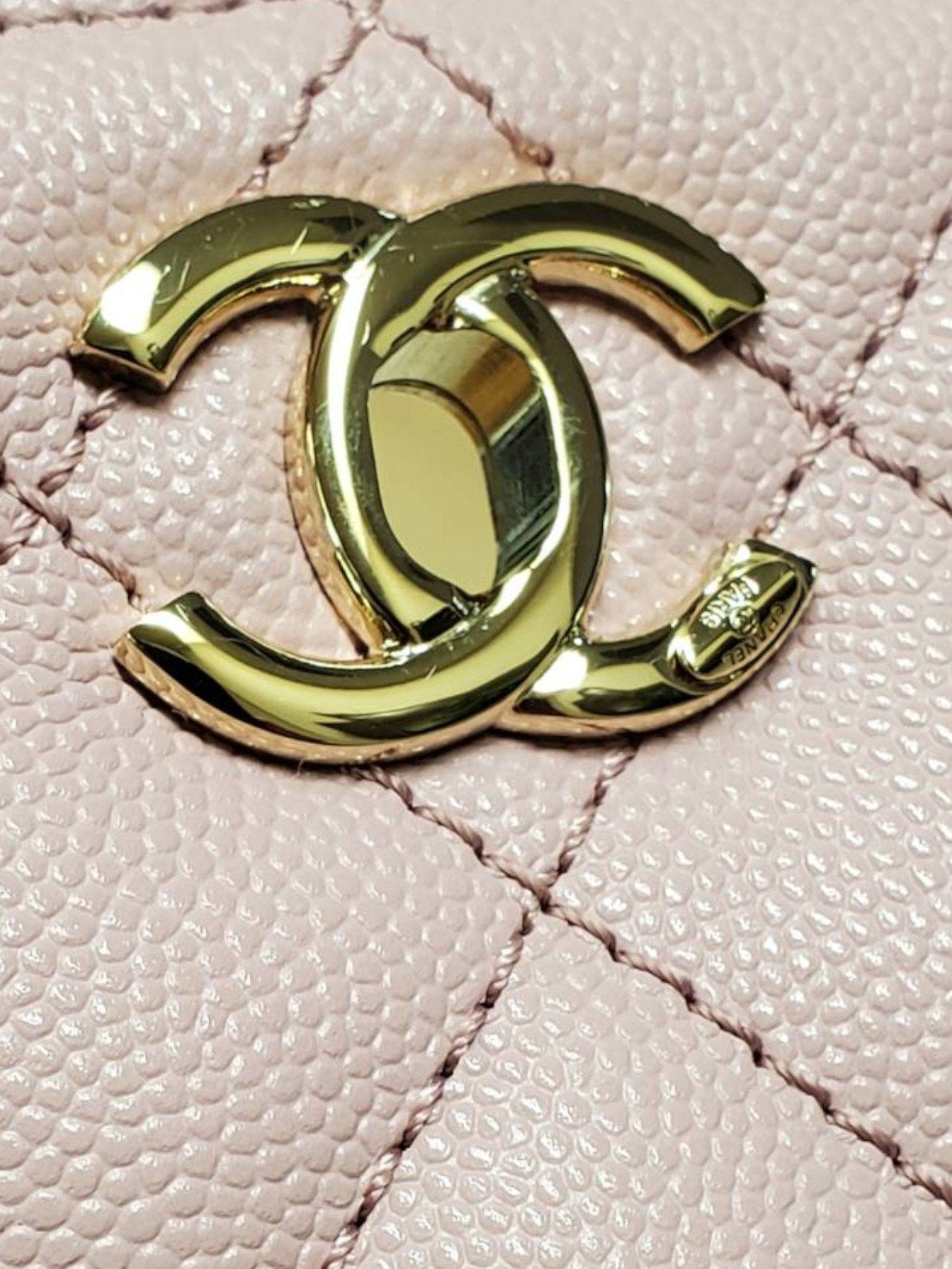 シャネル  CHANEL ココハンドルXXS ピンク キャビアスキン  ショルダーバック/PW26056