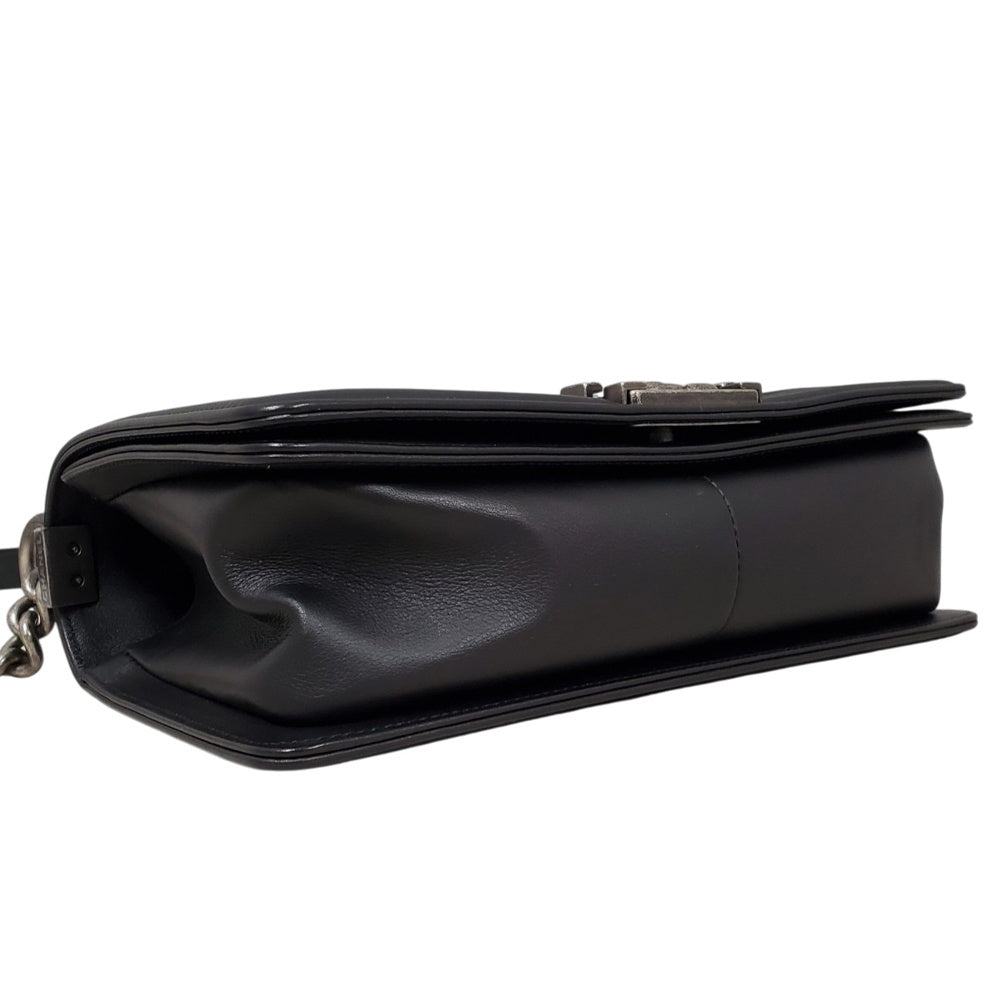 シャネル  CHANEL ボーイシャネル チェーンショルダー  A67086 ブラック ラムスキン/MA2609025