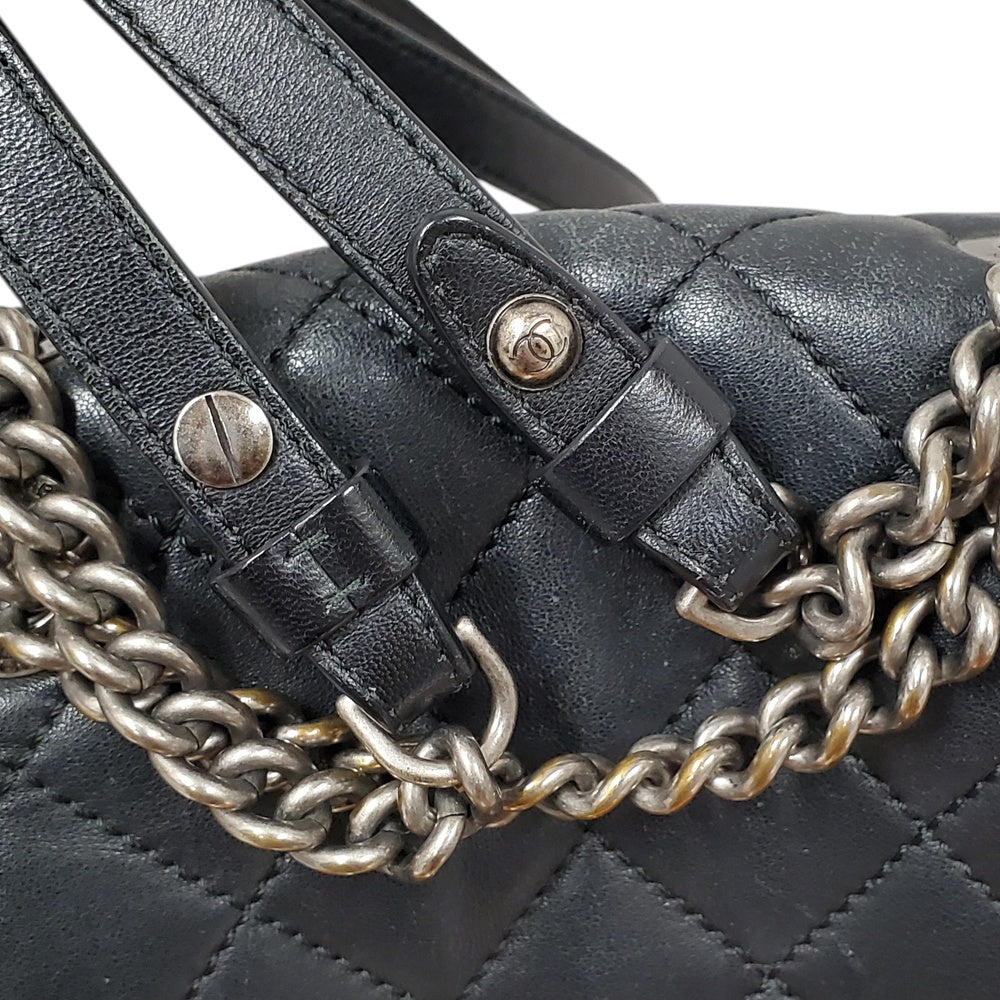 正規CHANELラムスキン半月マトラッセ The charm of 90s Chanel in one bag. ヴィンテージならではの深みの