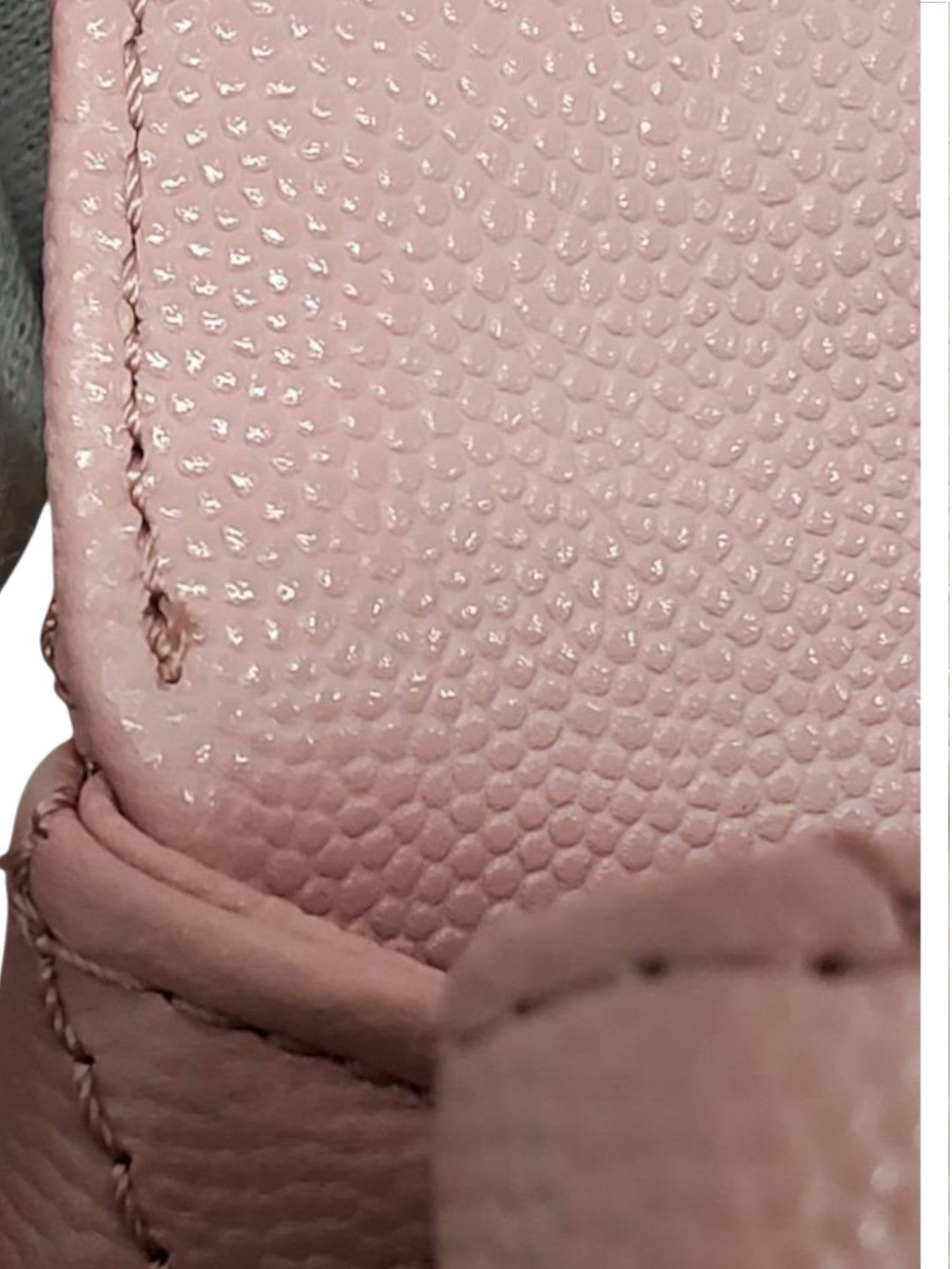 シャネル  CHANEL ココハンドルXXS ピンク キャビアスキン  ショルダーバック/PW26056