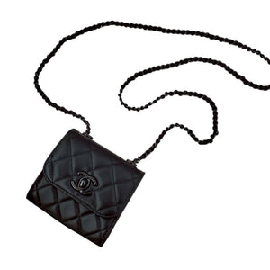 シャネル CHANEL A81633 ソーブラック ラムスキン トレンディCC ミニ