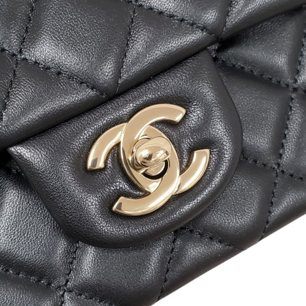シャネル  CHANEL マトラッセ20 チェーンショルダー A69900 ブラック ラムスキン/MA2609022