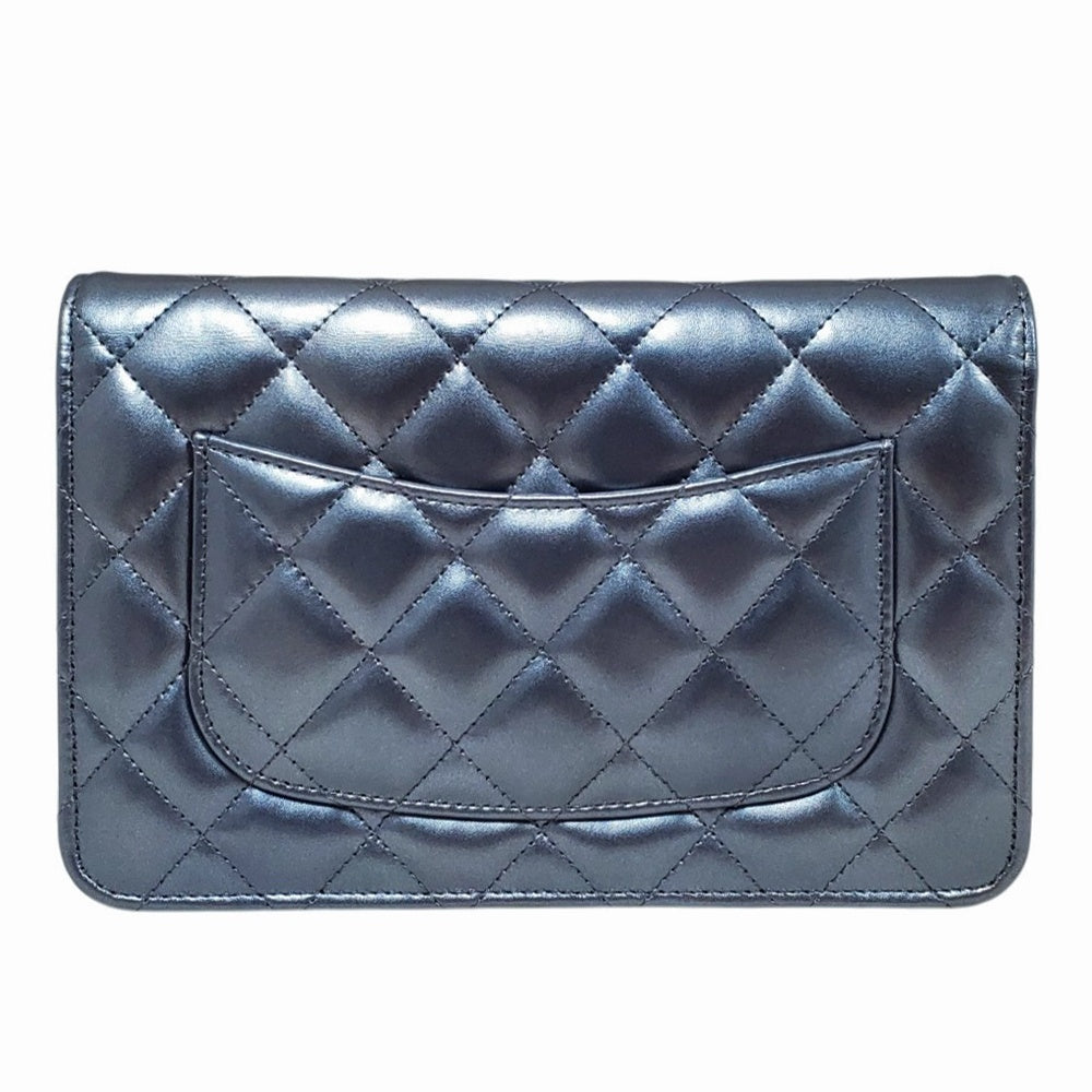 シャネル  CHANEL マトラッセ チェーンウォレット ショルダーバッグ メタリックブルー ラムスキン/PW24079