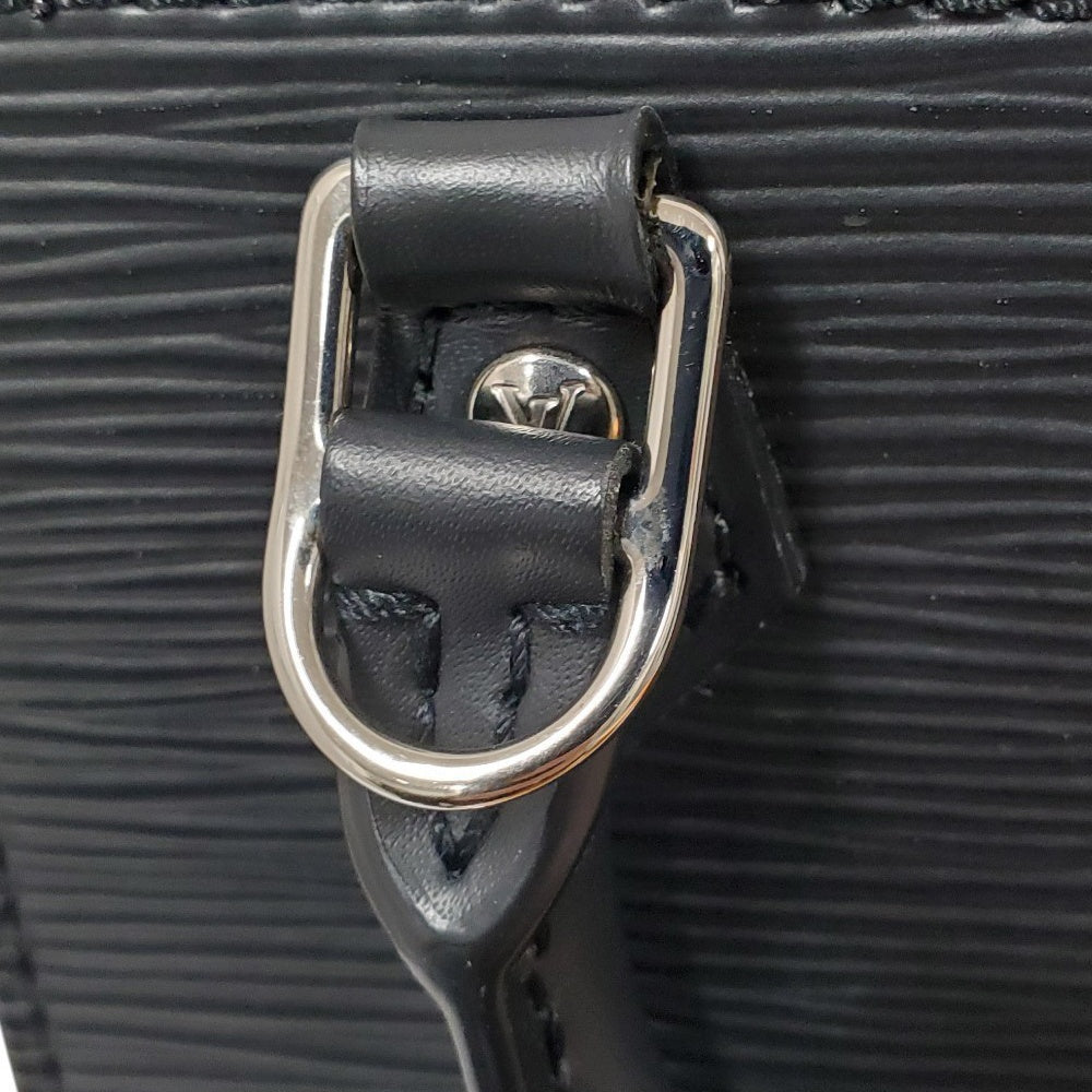 ルイヴィトン  LOUIS  VUITTON  エピ  プティットサックプラ  M81238/MA2512015