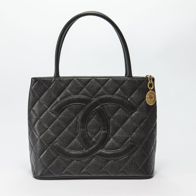 シャネル  CHANEL  トートバッグ  キャビア  復刻トート  G金具  ブラック