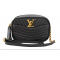 【レア商品・2019年SSコレクション】ルイヴィトン LOUIS VUITTON　カーフレザー　ノワール　ニューウェーブ・カメラバッグ