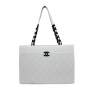 【2021年クルーズコレクション】シャネル CHANEL　グレインドカーフスキン　ラージシ...